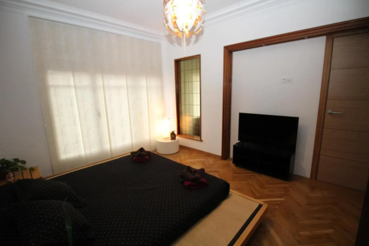 Nuevo Balmes Habitaciones Barcelona España